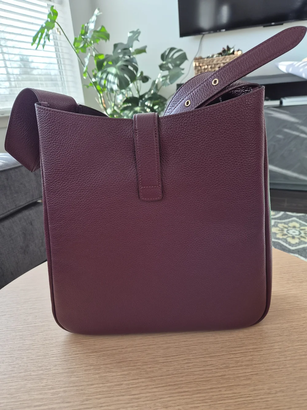 Coach Pebble Leather Shoulder Tote in Deep Burgundy - Picture 2 of 8